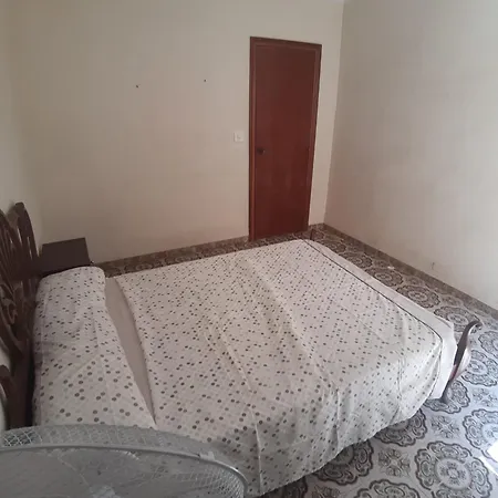 Private With 4 Bedroom And Balcony Apartment