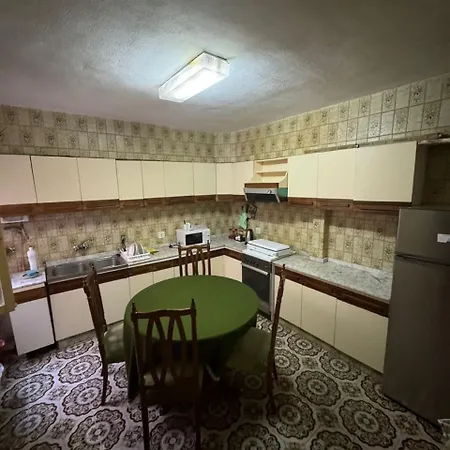 Private With 4 Bedroom And Balcony Alicante